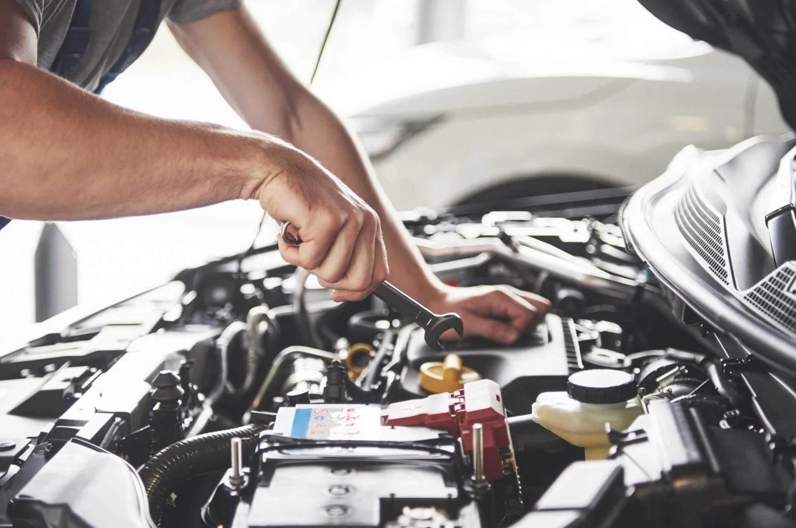 Auto mit Motorschaden verkaufen – Einfach & sicher bei AK Autos